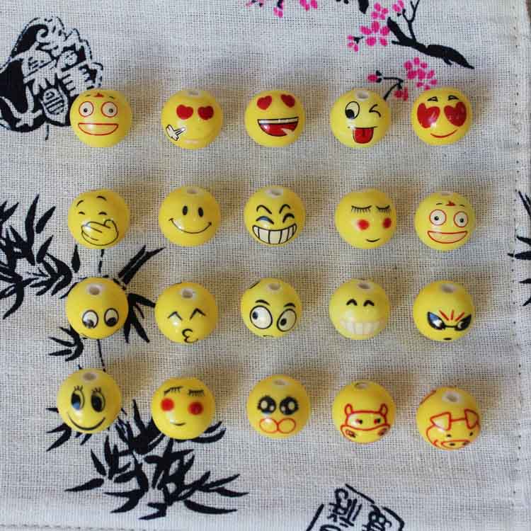 Fiasrel 14mm Cute smiling face emoji beads