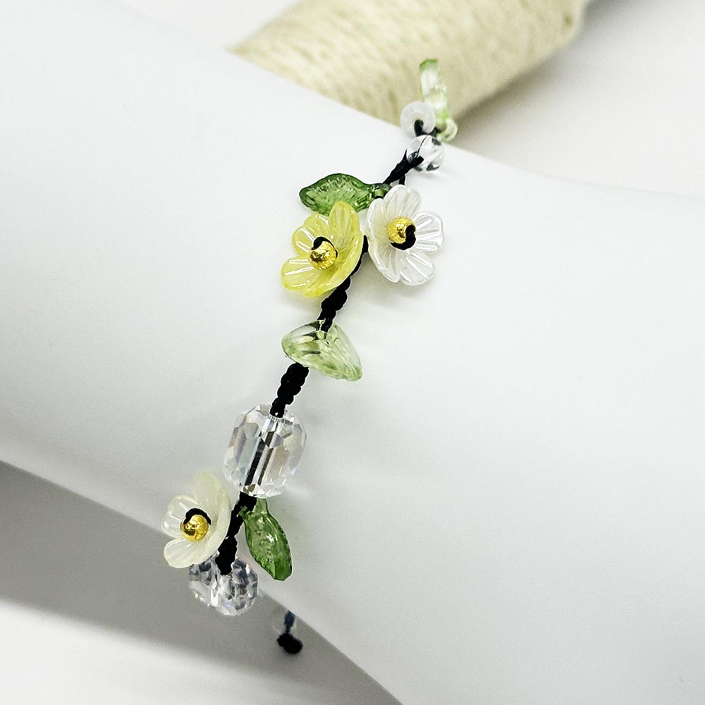 Fiasrel Women's Trendy Beaded Bracelet Handwoven Flower bracelet