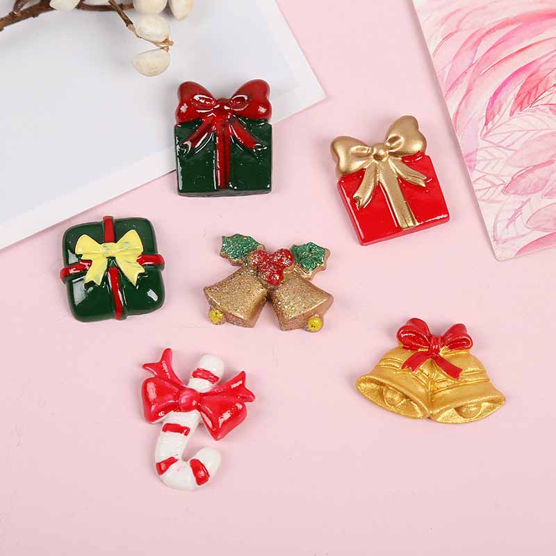 Fiasrel 20/50/100pcs Xmas Holiday Series Mixture Design Flat Back Resin Cabochon DIY Scrapbooking Decoration