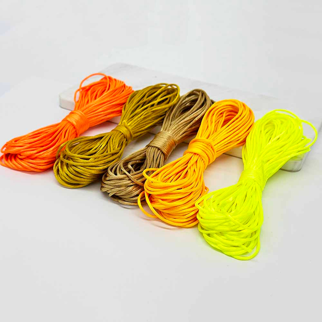 Fiasrel 5pcs1.5mm 2.0mm 2.5mm 20Yards/lot Rattail Satin Macrame Beading Cord Nylon Chinese Knotting Silky Macrame Braided Satin Rope Cord for Crafts Jewelry Making Supplies