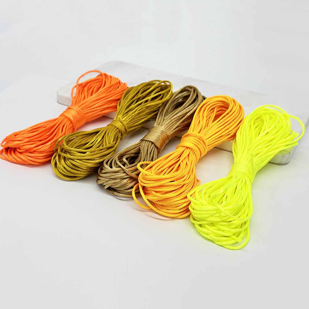 Fiasrel 5pcs1.5mm 2.0mm 2.5mm 20Yards/lot Rattail Satin Macrame Beading Cord Nylon Chinese Knotting Silky Macrame Braided Satin Rope Cord for Crafts Jewelry Making Supplies