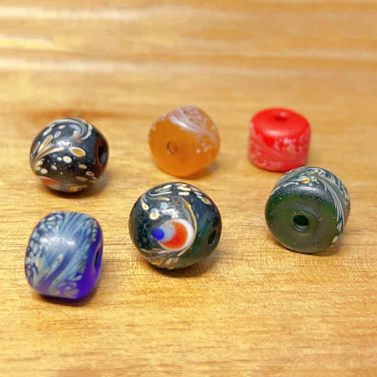 fiasrel 1bundle Nepalese Antique Glass Floral Beads Barrel Beads Vintage-style Buddhist Bracelet 