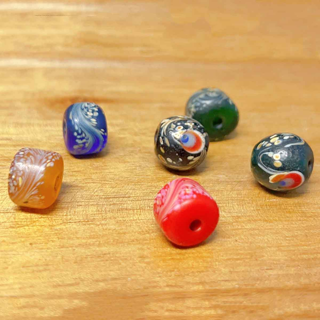 fiasrel 1bundle Nepalese Antique Glass Floral Beads Barrel Beads Vintage-style Buddhist Bracelet 