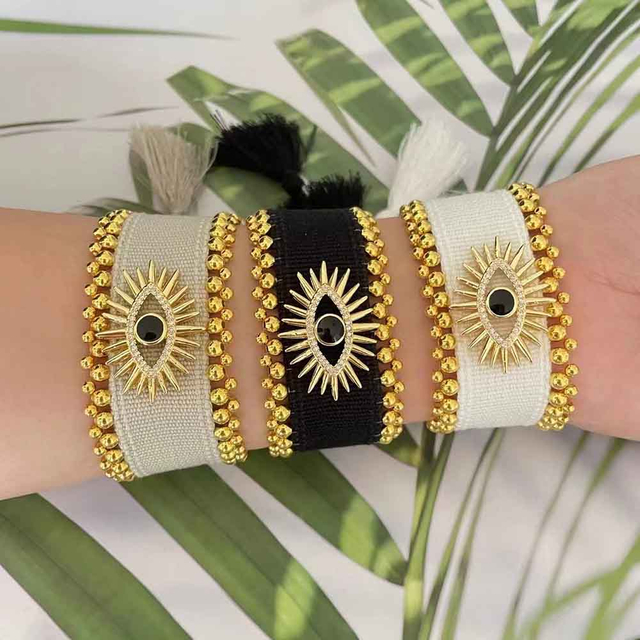 Fiasrel Retro devilish eye bracelet