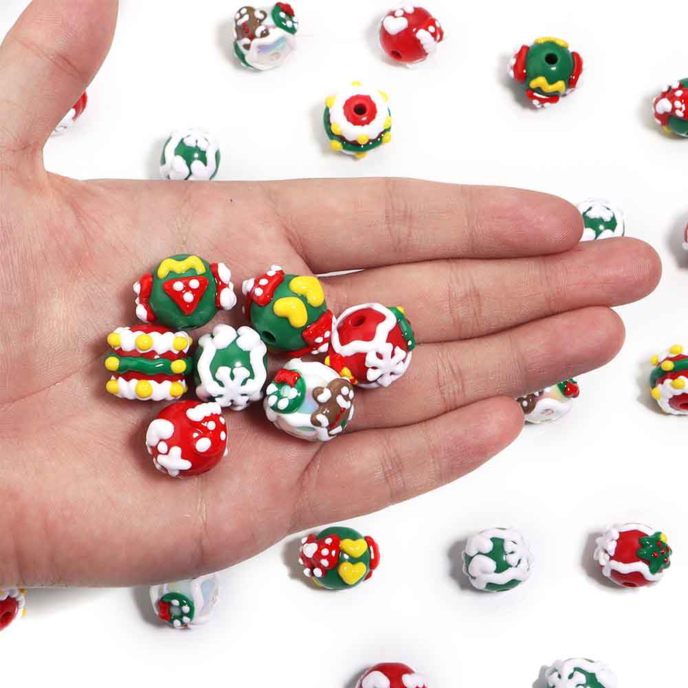 Fiasrel 5pcs 15mm Acrylic Christmas Beads Hand Painted Snowflake Christmas Tree Beads Diy Bracelet Necklace Mobile Phone Chain Beads for Jewelry Making Crafts