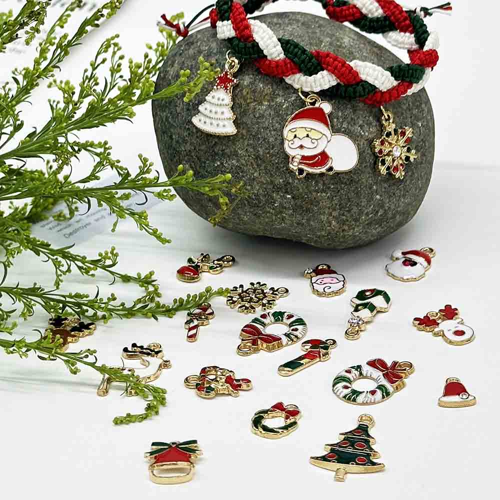 Fiasrel 15-20mm 15/30/48/100pcs Alloy DIY Christmas Charm Pendant Set-Christmas Hat Tree Bear Snowmen Deer Snowflakes Pendants for DIY Jewelry Making Necklaces Bracelets Earrings Crafts Supplies