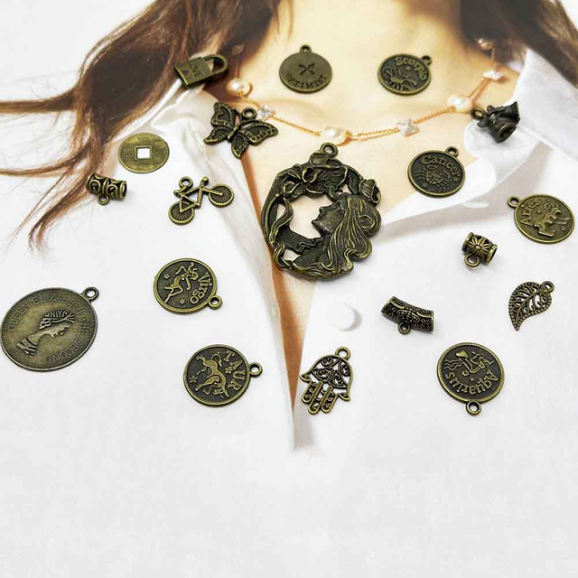 Fiasrel Vintage Color Mixed 20pcs Multi Styles Alloy Antique Charms Pendants Beads for Bracelet Necklace Earrings Jewelry Making Accessories Jewelry Supplies