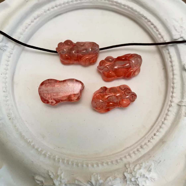 fiasrel 1bundle Strawberry Quartz Wealth Charms – Resin Spacer Beads Chinese Style DIY Vintage Bracelet Beads 