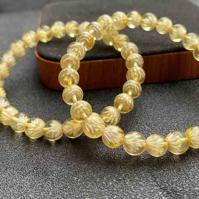 fiasrel 1bundle Golden Amber Intaglio Carved Loose Beads Round Bead Strand Bracelet