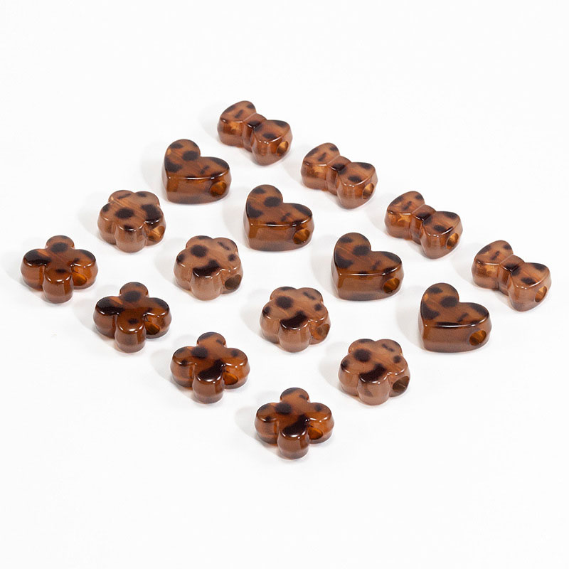 fiasrel 1bundle Leopard Print Teddy Bear Straight-hole Beads with Bow Accents Heart & Star Charms for Keychain and Jewelry Making