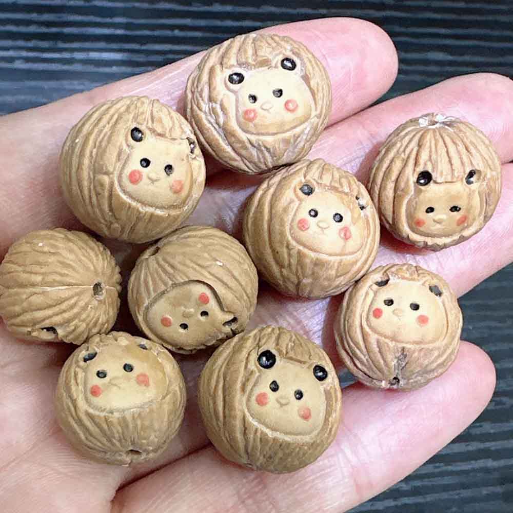 Fiasrel Monkey head Kapibala bead accessories