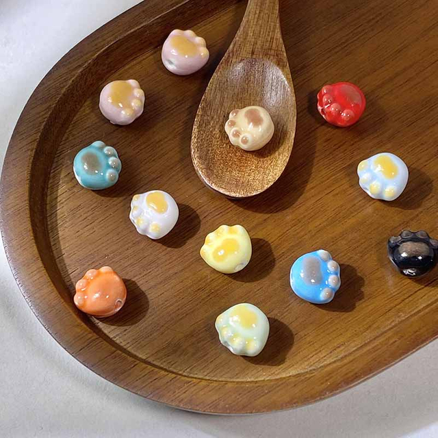 Fiasrel Cute kitten paw and bear paw ceramic beads