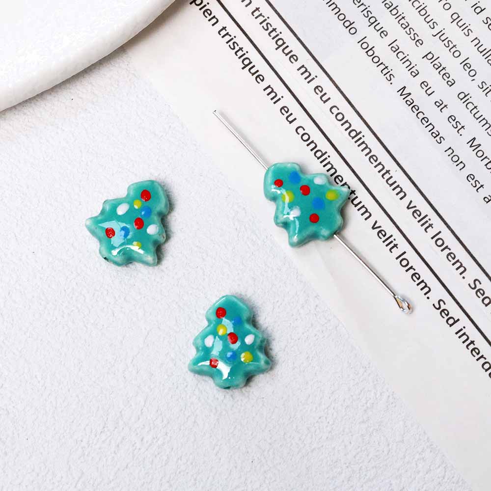 Fiasrel Hand-painted ceramic beads for cartoon Christmas trees