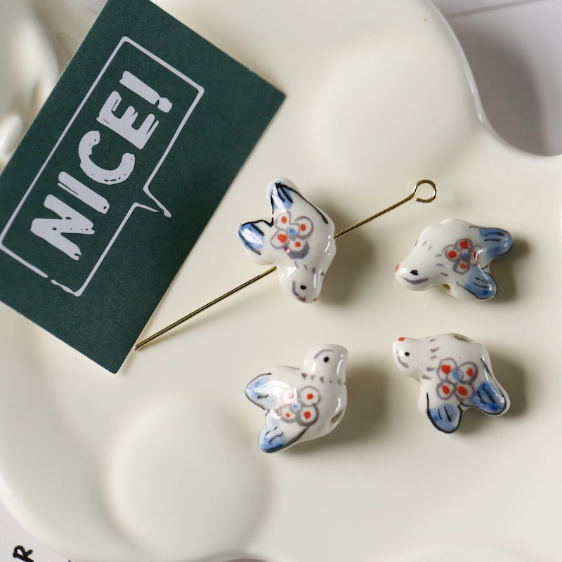 Fiasrel Hand-painted pigeon ceramic beads