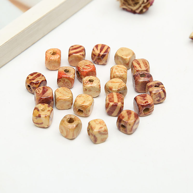 Fiasrel Printed cylindrical and square wooden beads